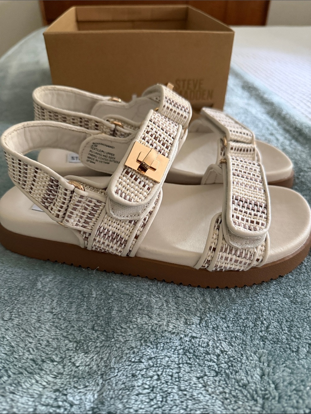 Steve Madden Cream Raffia Double-Strap Sandals with Gold Accents - Picture 5 of 6